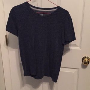 Old Navy T-shirt